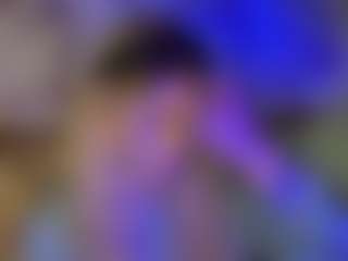 Live cam show with JosieBrazill - Facial Piercings on livesuperchat.net