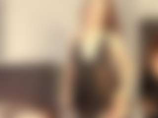 Live cam show with Kira - Granny Dildo on googirlz
