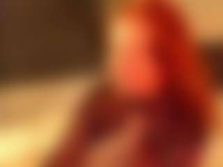 Live cam show with Kira - Camel Toe on pussylord.com