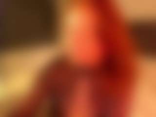 Live cam show with Kira - Granny on SinfulBabes