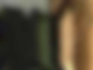 Live cam show with Kira - Mature on Camsoda