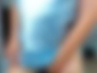 Live cam show with Kira - Control on Camsoda