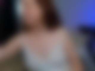 Kira's Live Sex Cam Show