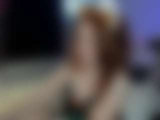 Kira's Live Sex Cam Show