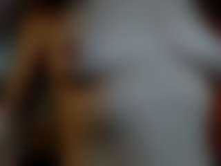 Live cam show with Kira - Mature on Dolls Live