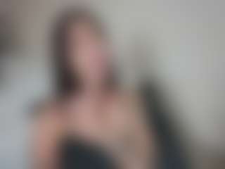 KyaraCanela's Live Sex Cam Show