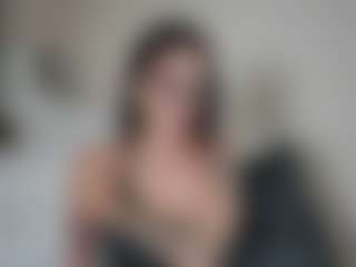 KyaraCanela's Live Sex Cam Show