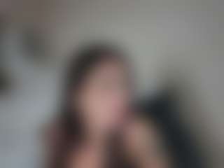 KyaraCanela's Live Sex Cam Show