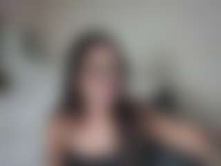 KyaraCanela's Live Sex Cam Show