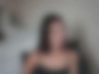 KyaraCanela's Live Sex Cam Show