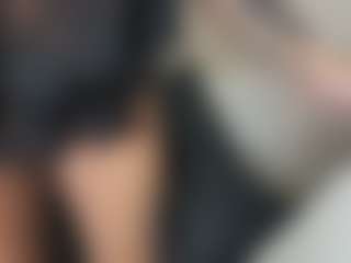 Live cam show with KyaraCanela - New Tattoos on Camsoda