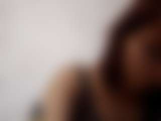 Live cam show with Mia - Handjob on StripNow