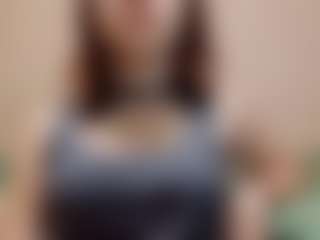 Mia's Live Sex Cam Show