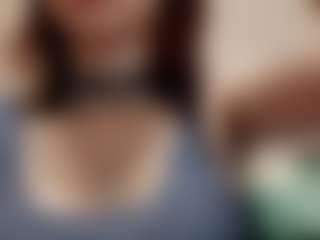 Live cam show with Mia - Green Eyes on Camming Site