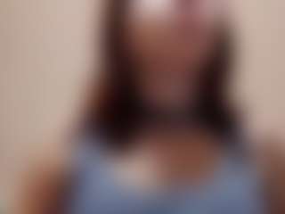 Mia's Live Sex Cam Show