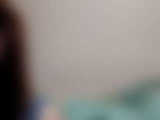 Mia's Live Sex Cam Show