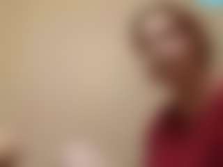 Live cam show with Mia - College on Milfs Live
