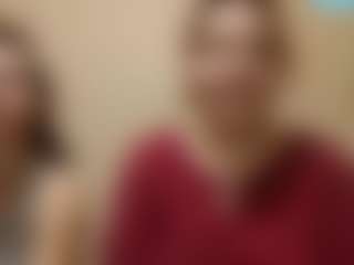 Live cam show with Mia - Genital Piercings on liverealitysex.com