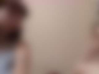 Mia's Live Sex Cam Show