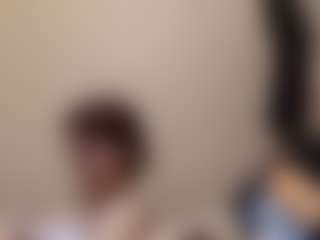 Live cam show with Mia - Tease on Soda Cam