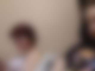 Live cam show with Mia - Full Nudity on Camsoda