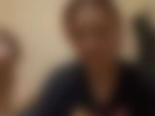 Mia's Live Sex Cam Show
