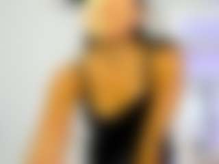 LeylaFoxxy's Live Sex Cam Show