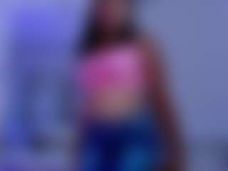 Live cam show with LeylaFoxxy - New Small Tits on Chatstar