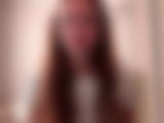 Live cam show with LourdesKarrels - Dreads on CamwithHer