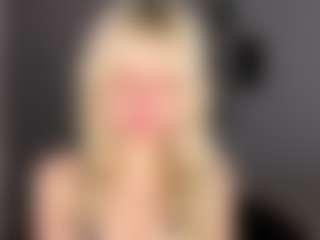 Live cam show with MadelynBallinger - Green Eyes on Camsoda