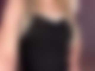 Live cam show with MadelynBallinger - Yoga on livesuperchat.net