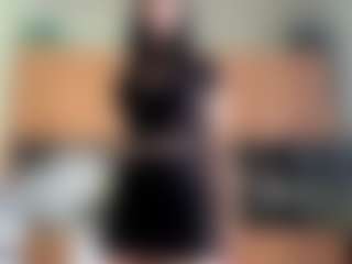 ManySwanda's Live Sex Cam Show