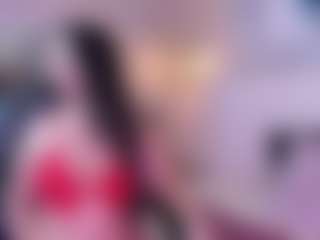 Live cam show with miamonroe1 - Gamer Mature on CamClone