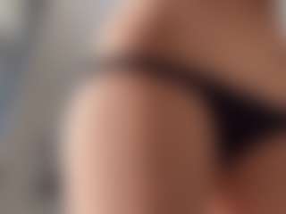 Milana's Live Sex Cam Show