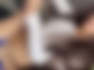 Live cam show with Milana - Normal on CamwithHer