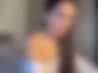 Live cam show with Milana - Upskirt on Camsoda