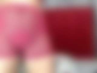 PussyFarrie's Live Sex Cam Show