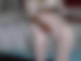 Live cam show with PussyFarrie - New Teen (18+) on fapnchat
