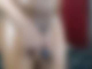 PussyFarrie's Live Sex Cam Show