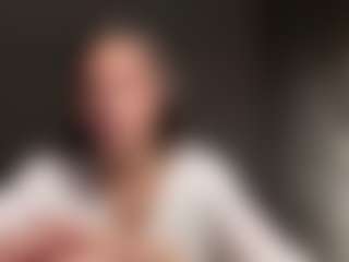 Live cam show with SanoraMoznett - Skinny on slutload