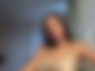Live cam show with SanoraMoznett - Erotic Dance on Uber Horny