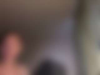Live cam show with SanoraMoznett - Facial Piercings on studioflirtlive.com