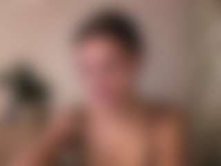 Live cam show with SanoraMoznett - Ass Bouncing on WildCum