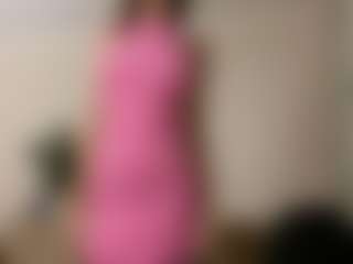 Live cam show with SanoraMoznett - Striptease on slutload