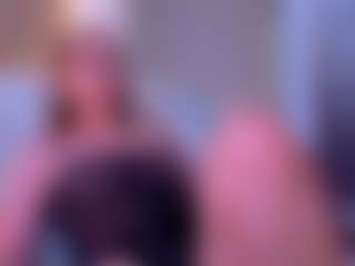 Live cam show with Sellenna - Dildo Or Vibrator on Camming Site