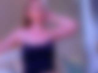 Sellenna's Live Sex Cam Show
