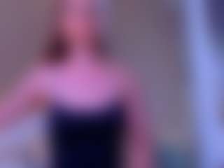 Sellenna's Live Sex Cam Show