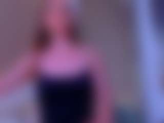 Live cam show with Sellenna - Ride Torso on Camsoda