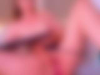Live cam show with Sellenna - Young Adult on TottyGirls