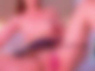 Live cam show with Sellenna - Fingering on Adult Interactions